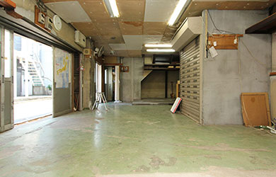 雨漏り物件、希望賃料プラス10万円で決まった例も。考え方、貸し方、相手次第。特約は必須